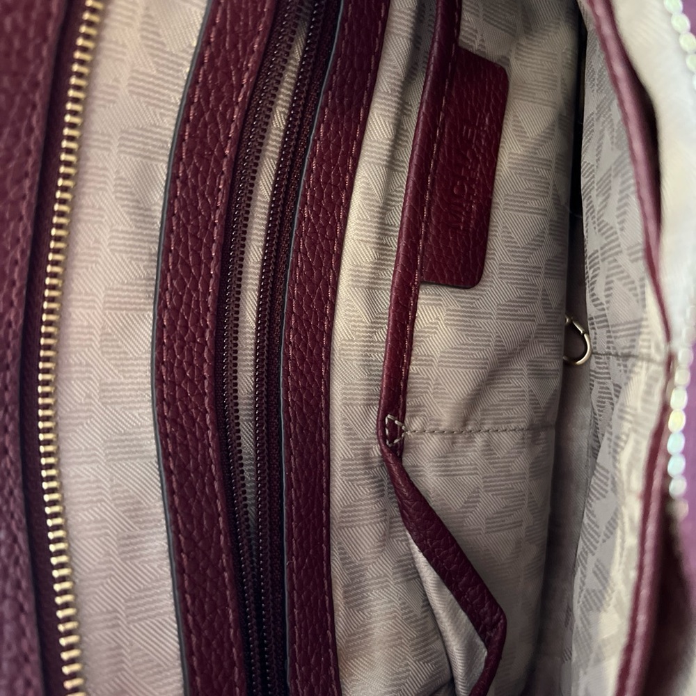 Michael Kors Hamilton Large Leather Satchel - Picture 6 of 10